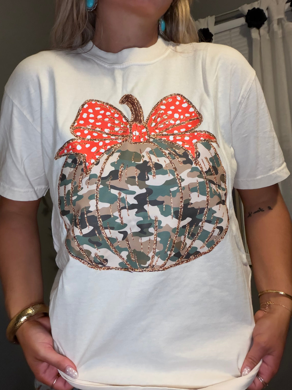 Camo Pumpkin Bow Comfort Colors Tee